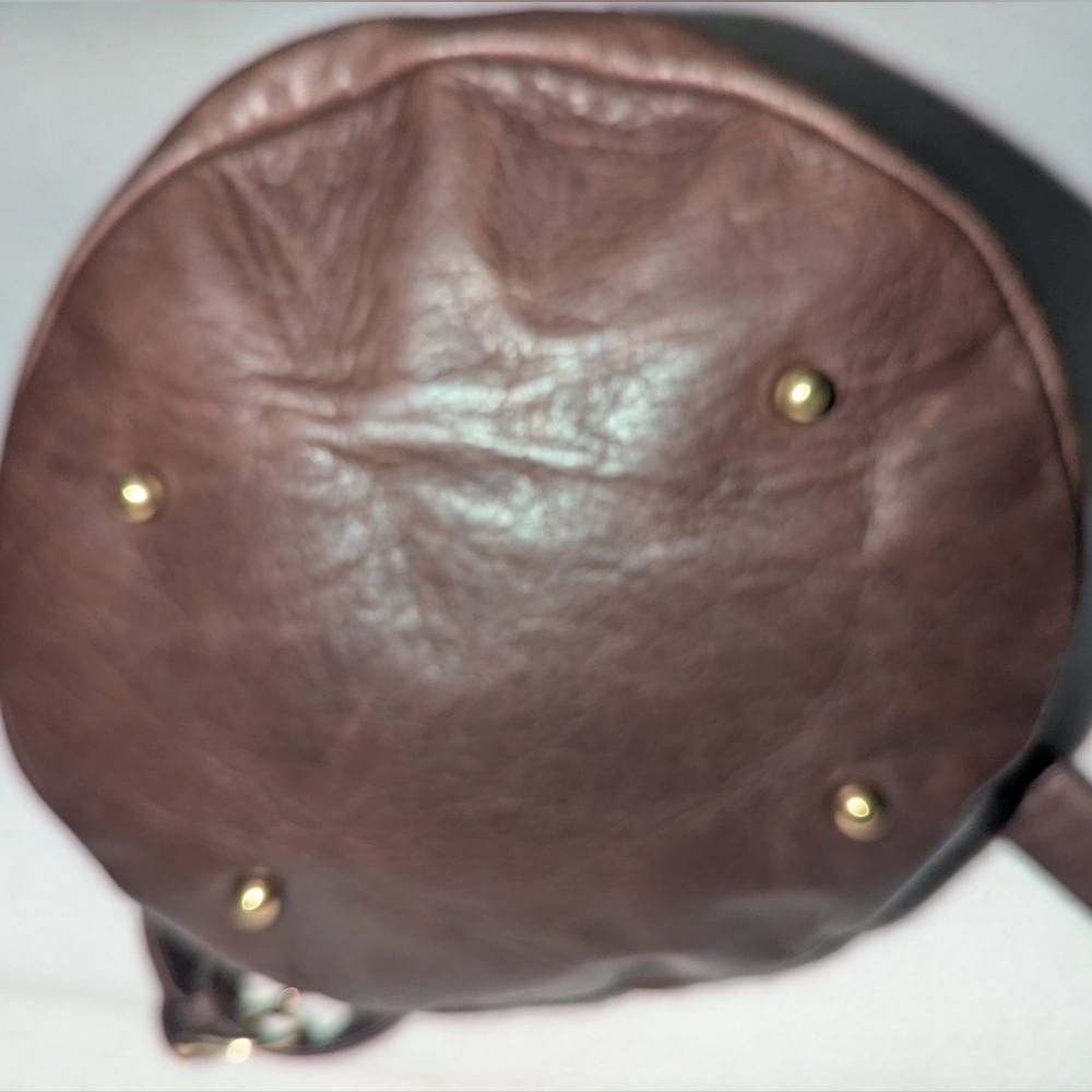 Chic Brown Leather Backpack With Drawstring Closu… - image 6